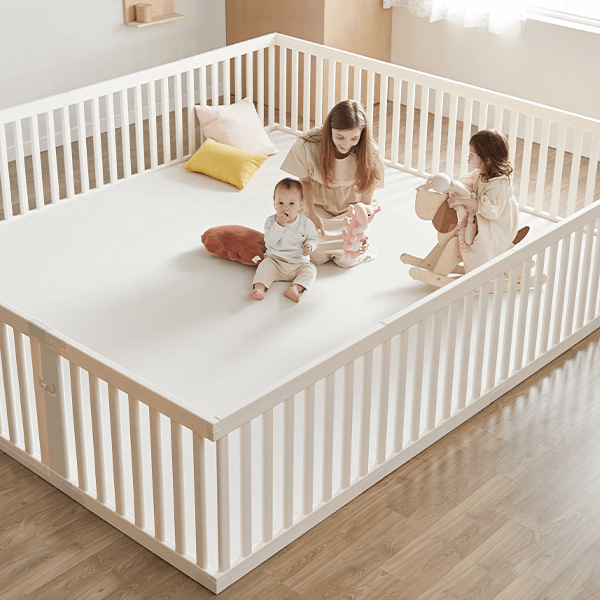 Alzip Woodly Baby room G Milk - 200x140x67.3cm